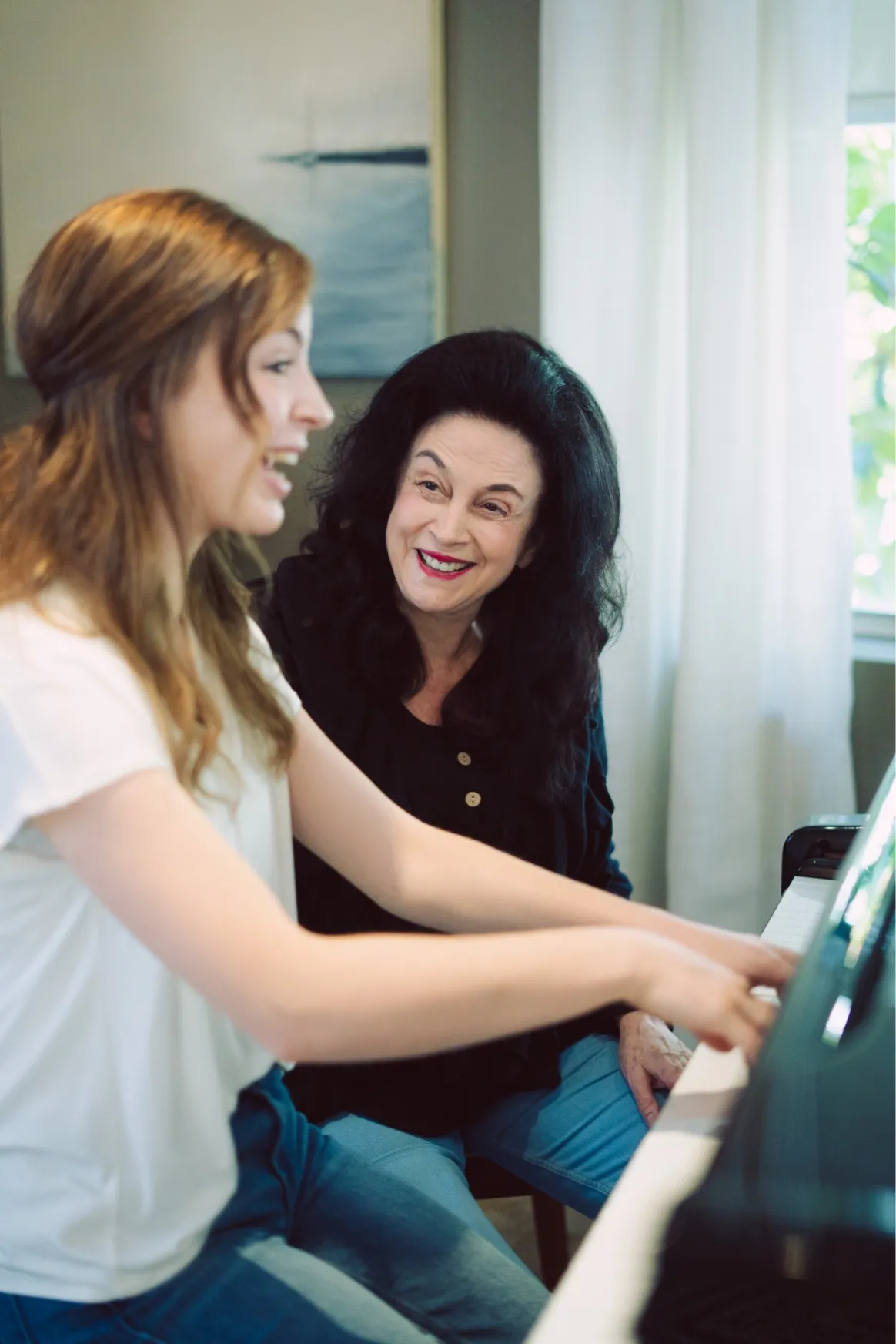 Giselle Brodsky teaching